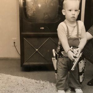 Meet your Posher, Robert